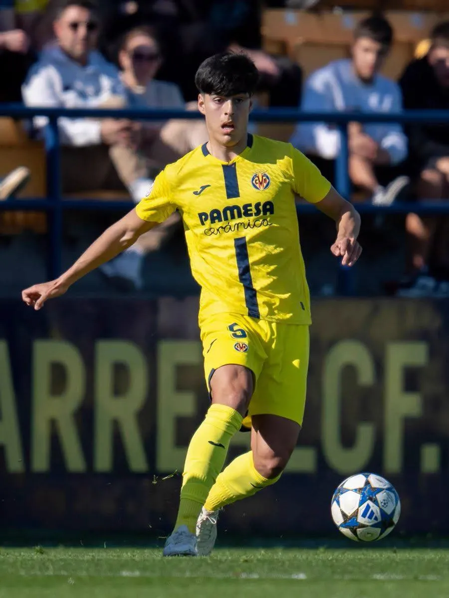 Dal Villarreal Alla Serie A A Soli 19 Anni Il Lecce Compra Un Altro dal-villarreal-alla-serie-a-a-soli-19-anni-il-lecce-compra-un-altro